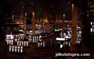 jdb电子游戏官网深度揭秘：真人互动游戏的沉浸体验与生日礼金高效利用指南