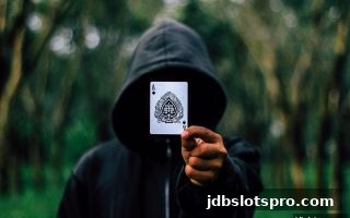 起手牌强度实战指南：jdb电子游戏官网助你优化牌局决策与资金管控