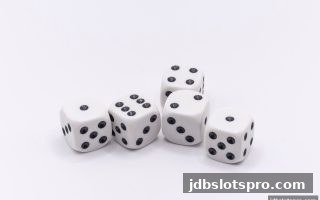 斗地主分牌策略全攻略：jdb电子游戏官网高手进阶之路