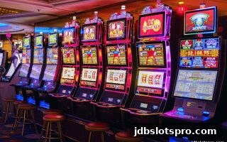 jdb电子游戏官网独家攻略：各真人游戏连线规则详解与实战技巧